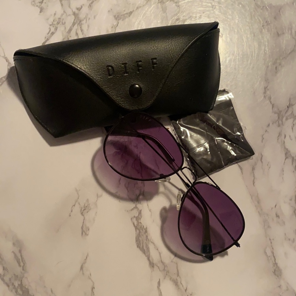Diff Aviator Sunglasses *never used*